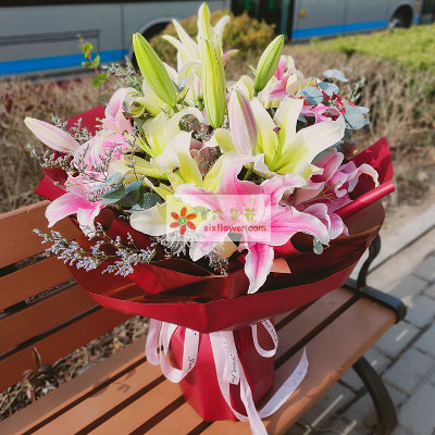 邢台8支多头百合，万事如意喜上加喜