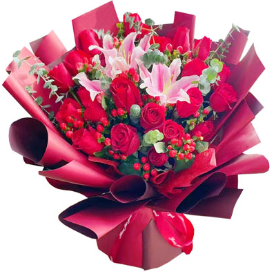 邢台22朵红玫瑰百合，爱的火焰
